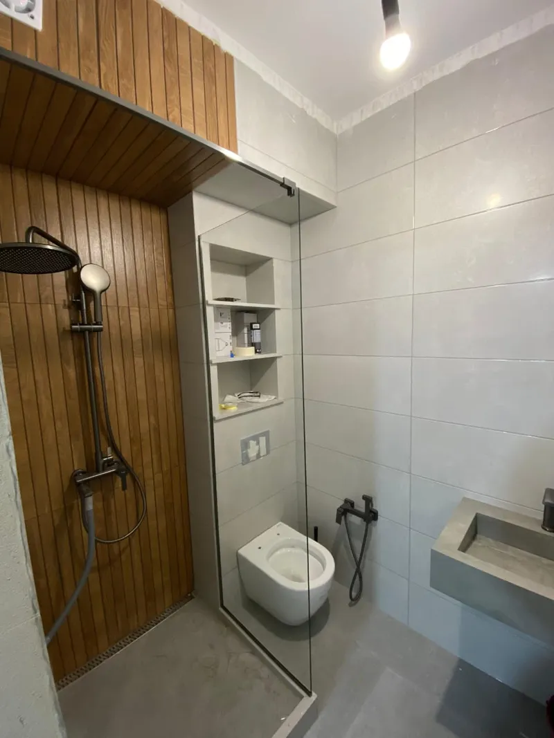 Без двери. Walk-in. Стандартное стекло. Фурнитура Хром.